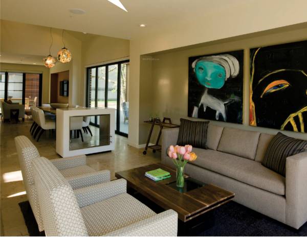  paradise Living Area