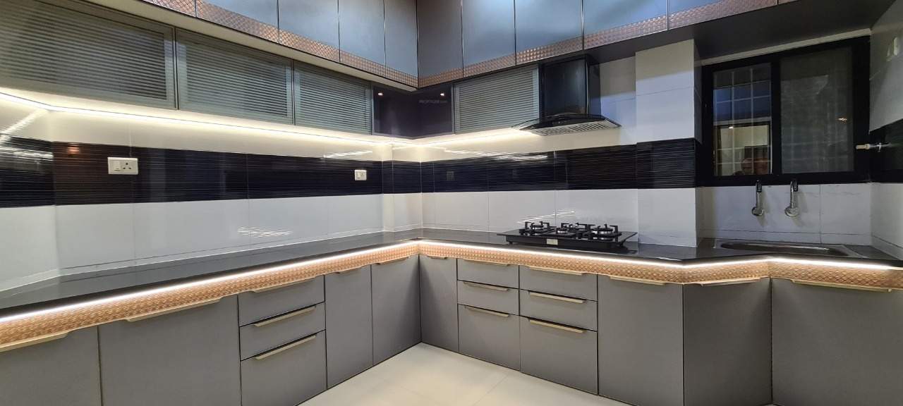  shivabhi luxuria Kitchen