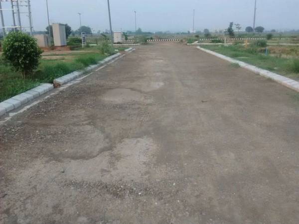 Internal Roads & Footpaths muirwoods Internal Roads & Footpaths