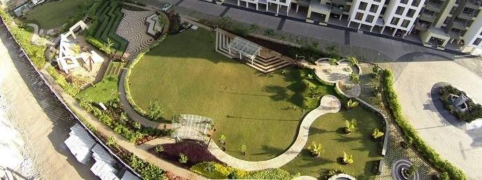  parksyde residences Landscaped Gardens