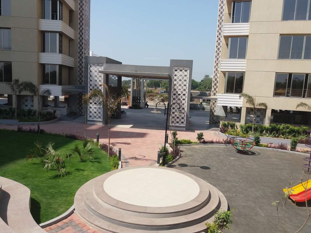  luxuria Images for Amenities of KP Luxuria