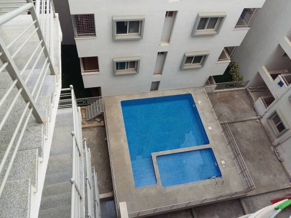  gardens Swimming Pool