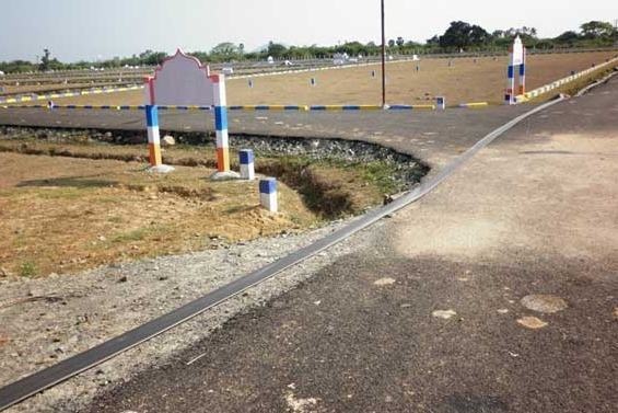  castle Internal Roads