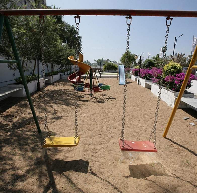  the grove Children's play area