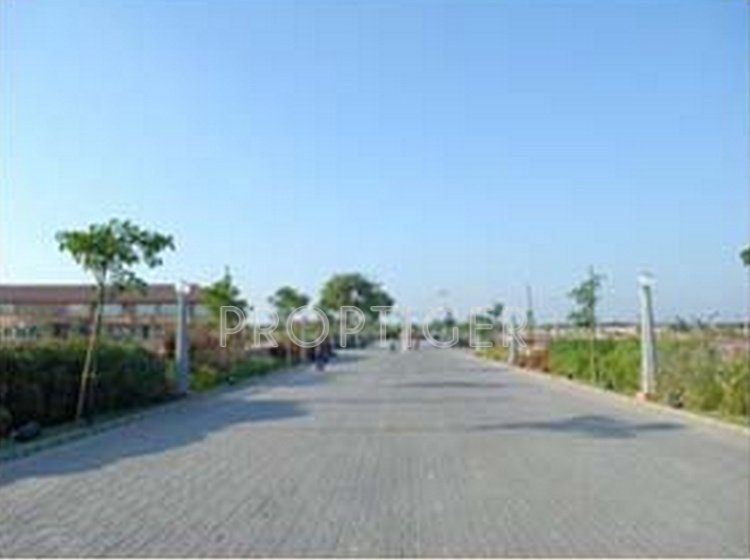 Images for Main Other of Saumya Aantar Kshitij