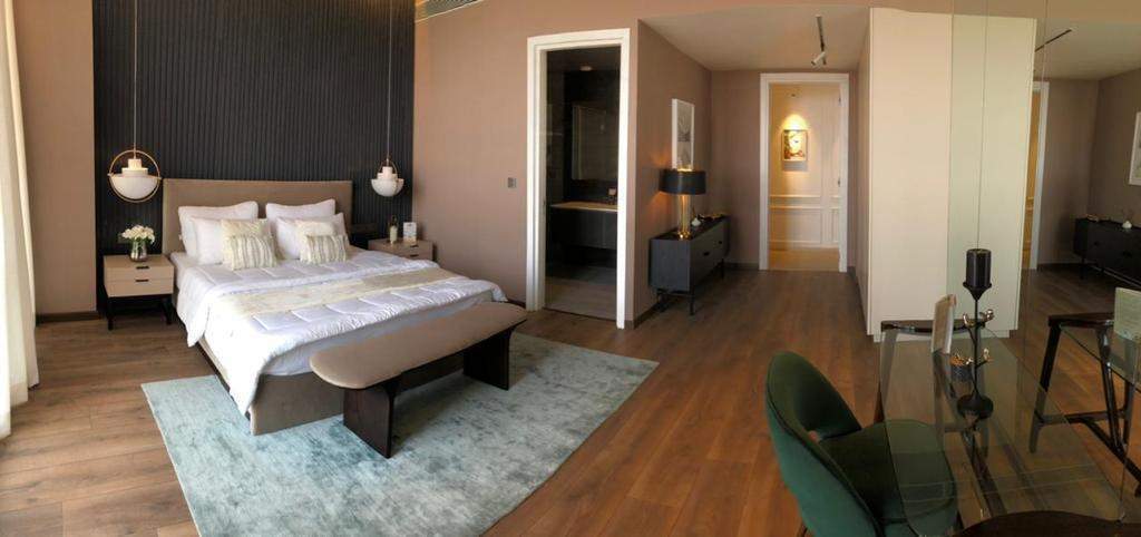  voyage to the stars Others