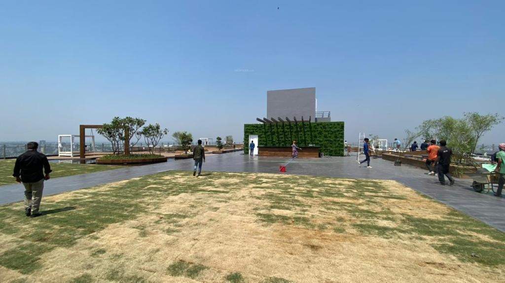  voyage to the stars Others