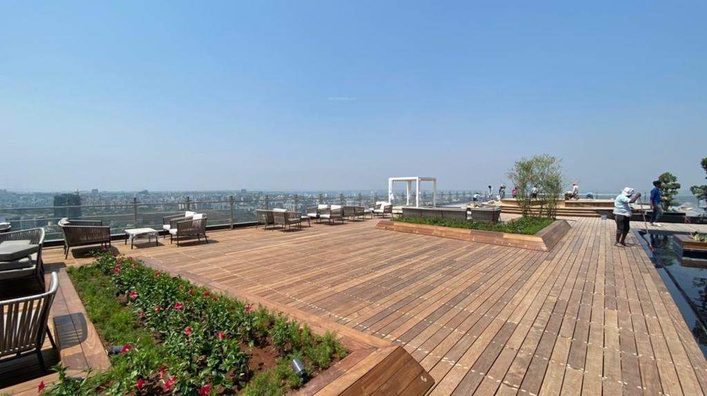  voyage to the stars Others