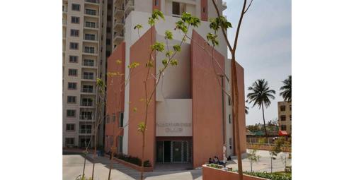  northridge Club House