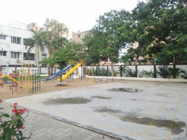  avenue Children's play area