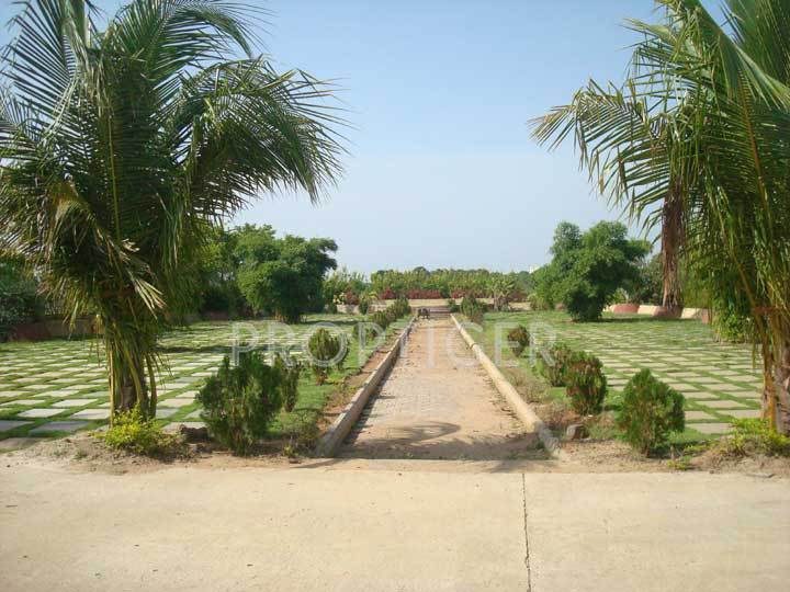 Images for Main Other of Mahidhara Sarovar