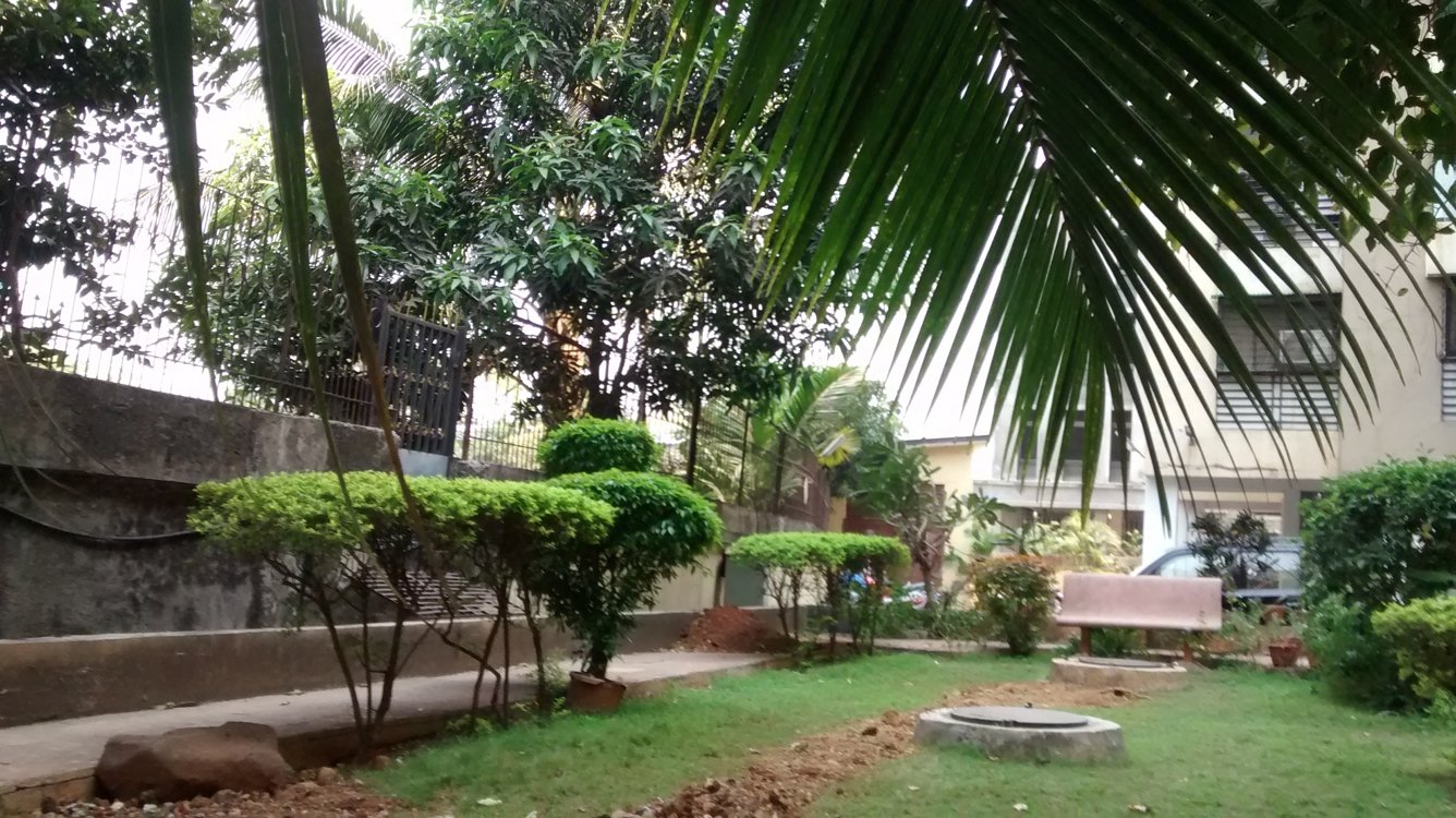  ashley garden Landscaped Gardens