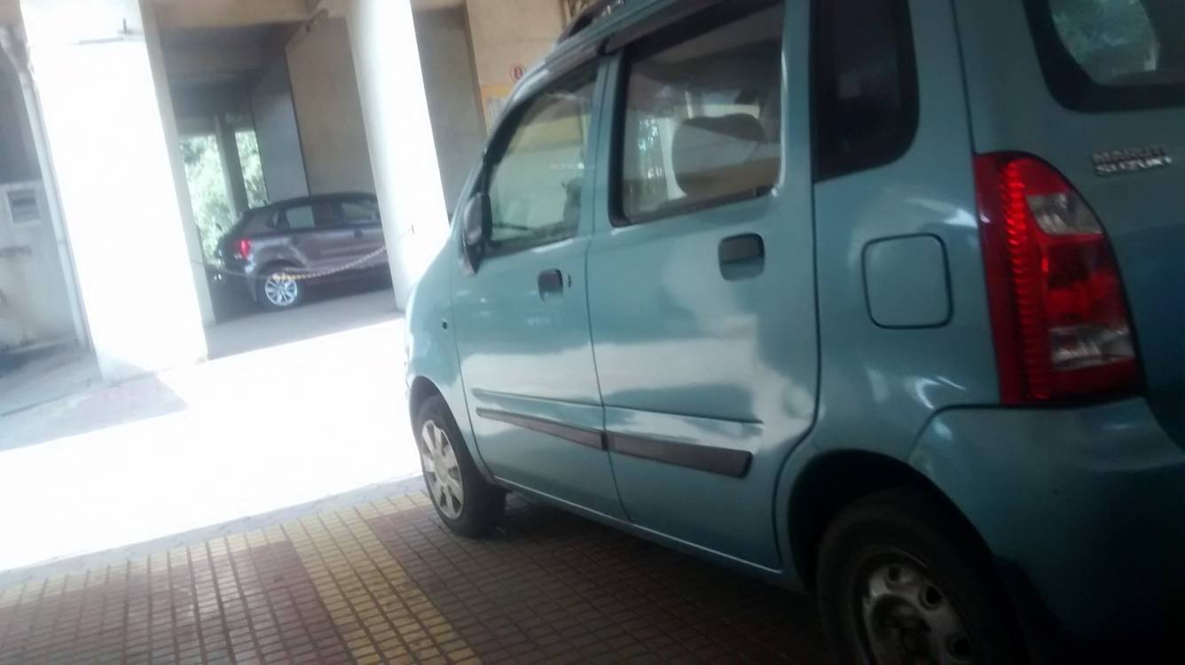  county casa Car Parking