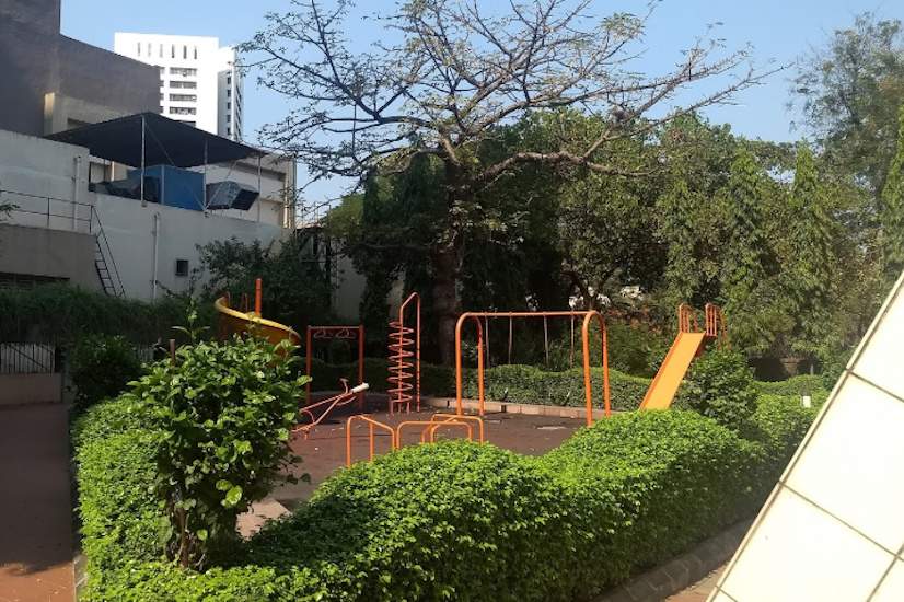 garden enclave Children's play area