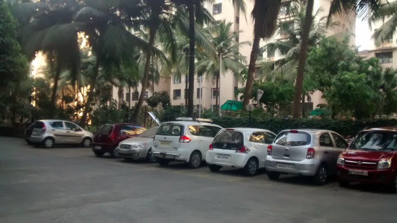 palm court Car Parking