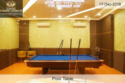  grand-avenue Indoor Games