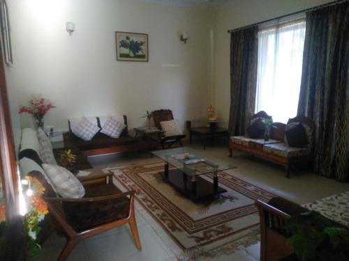  south-city-heights Living Area