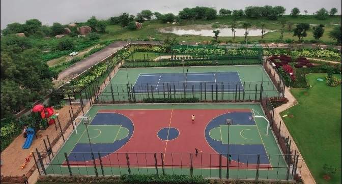  cyber life Tennis Court