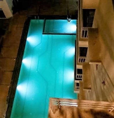  oosmans-everest Swimming Pool