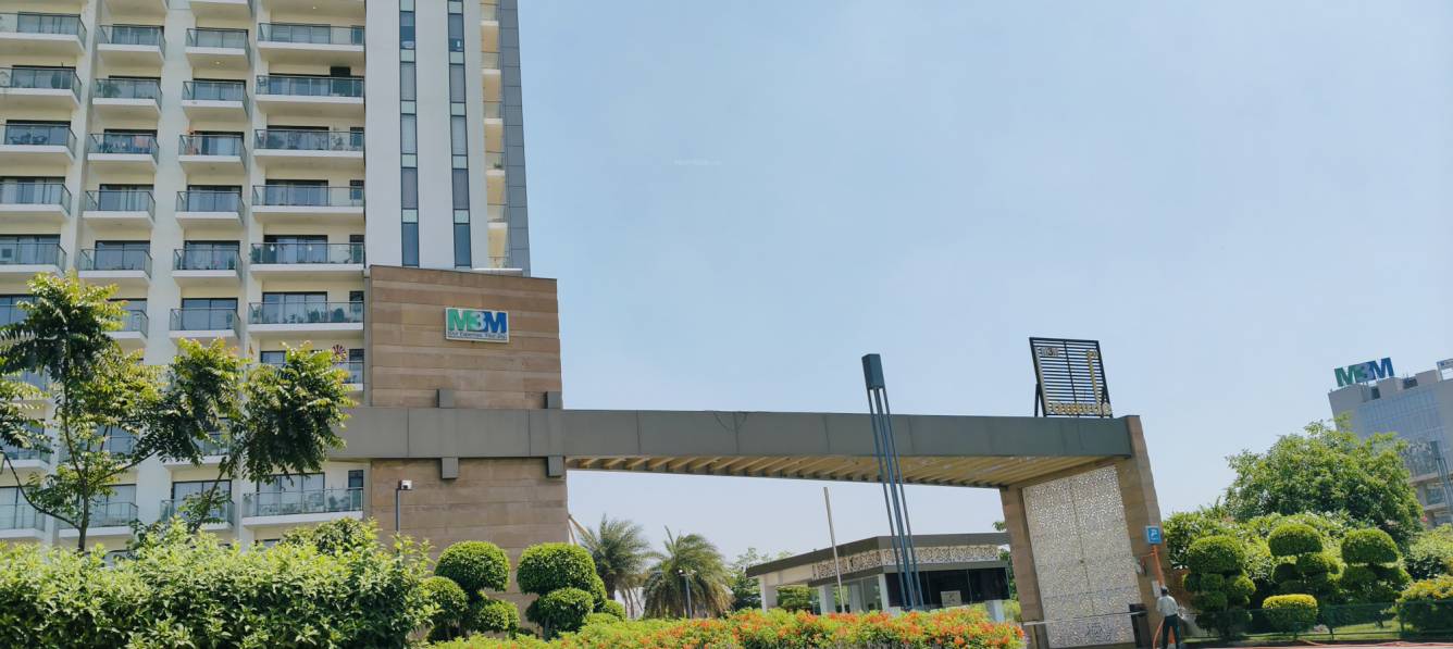  latitude Entrance Gate Security Cabin