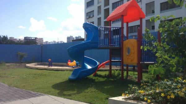  homes Children's play area