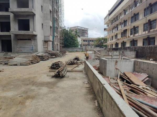  22-and-crest Tower 1 Construction Status May-25