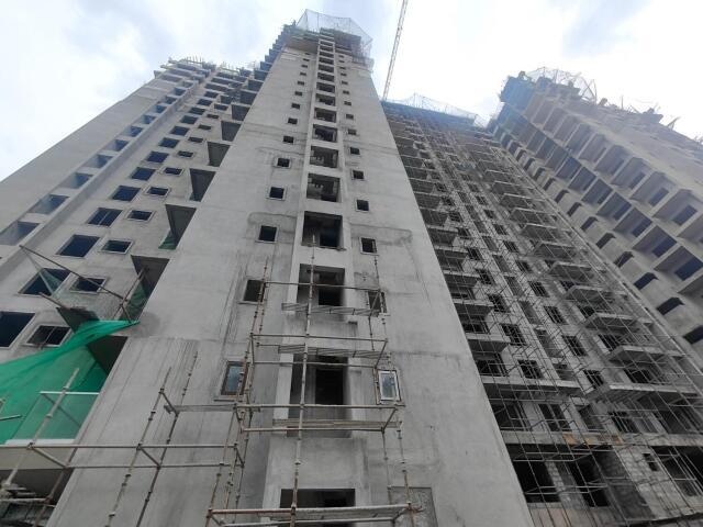 22 and crest Tower 2 Construction Status May 25