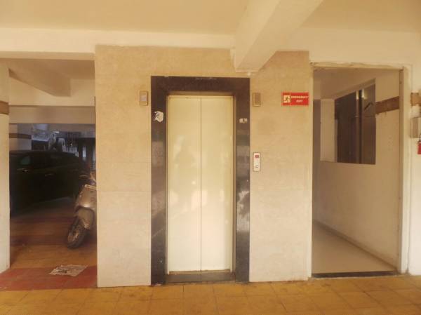 Lift(s) amenities of Vaikund Srishti