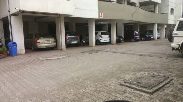  fontana Car Parking
