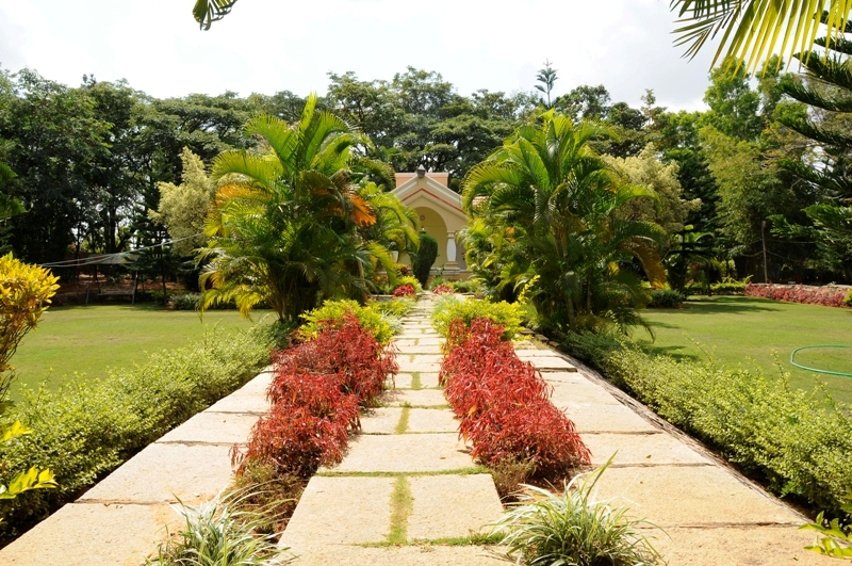 Images for Amenities of Bizpro Golden Mile Villa