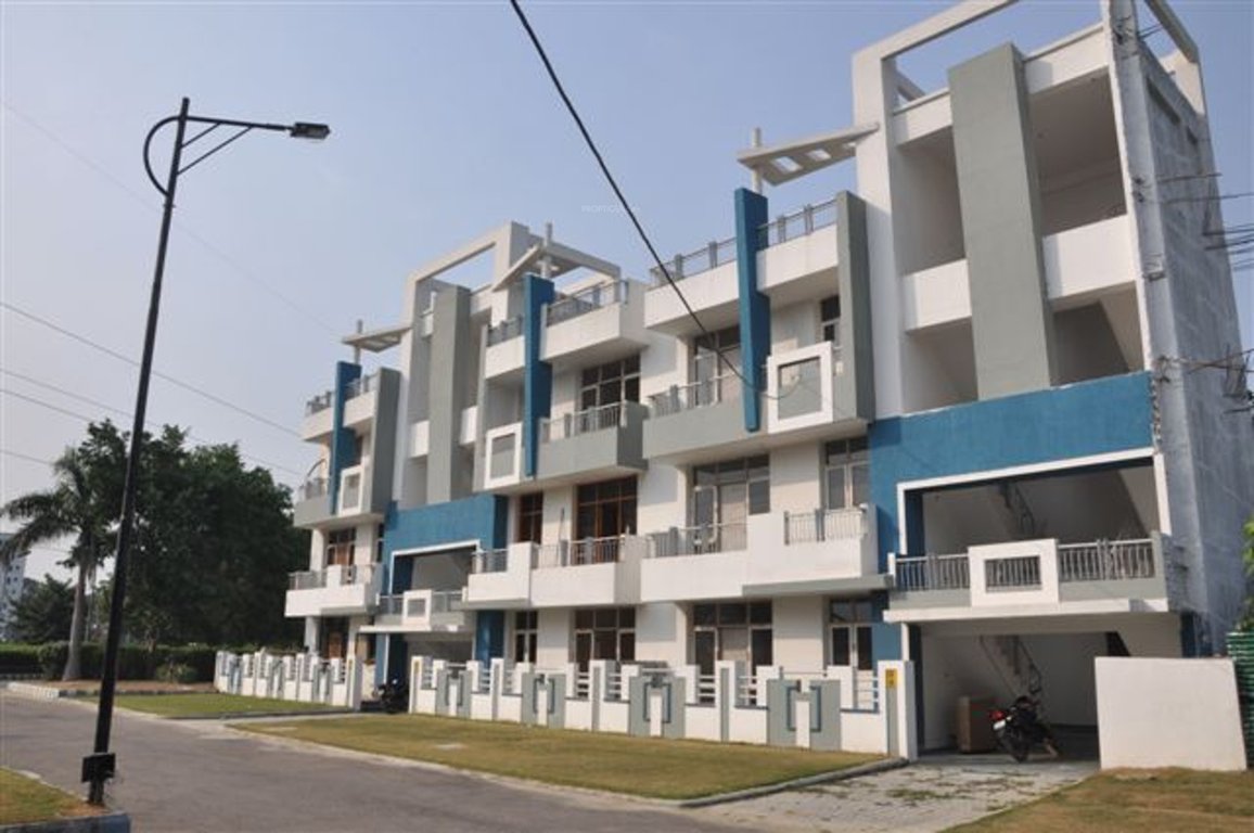 Images for Elevation of Parsvnath Royale Floors