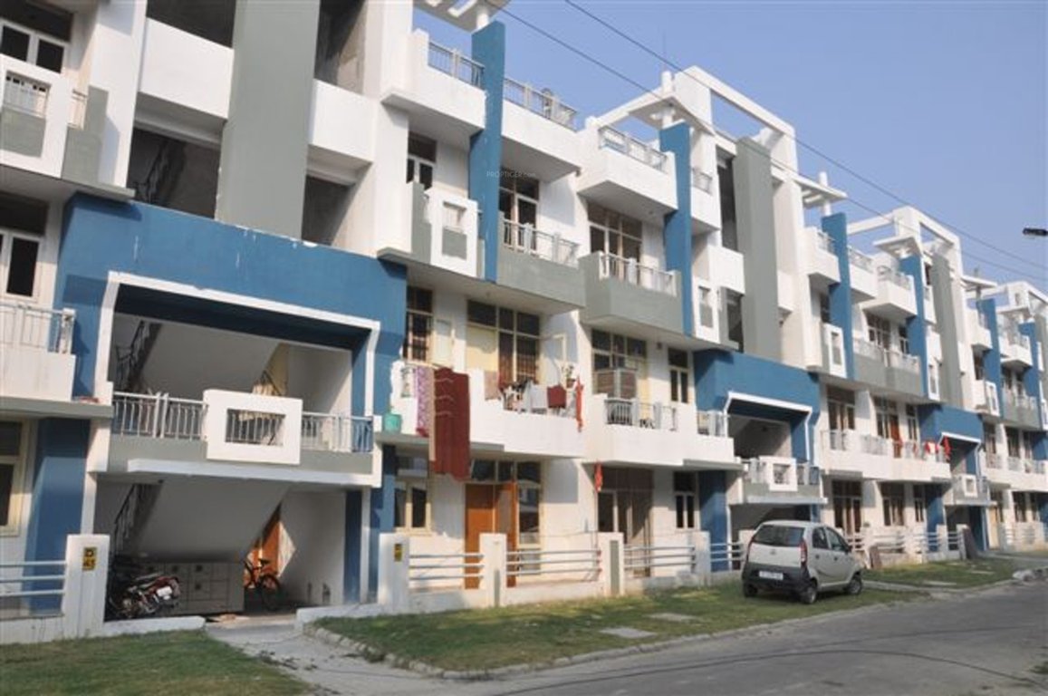 Images for Elevation of Parsvnath Royale Floors