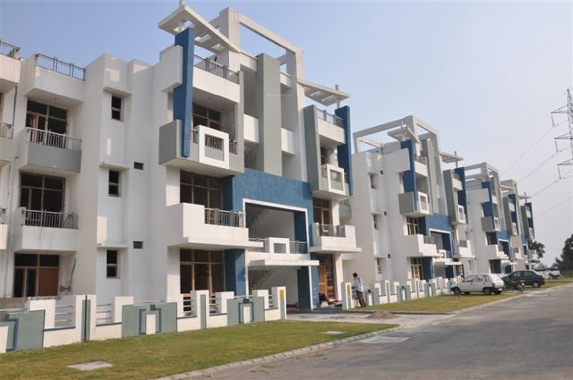 Images for Elevation of Parsvnath Royale Floors