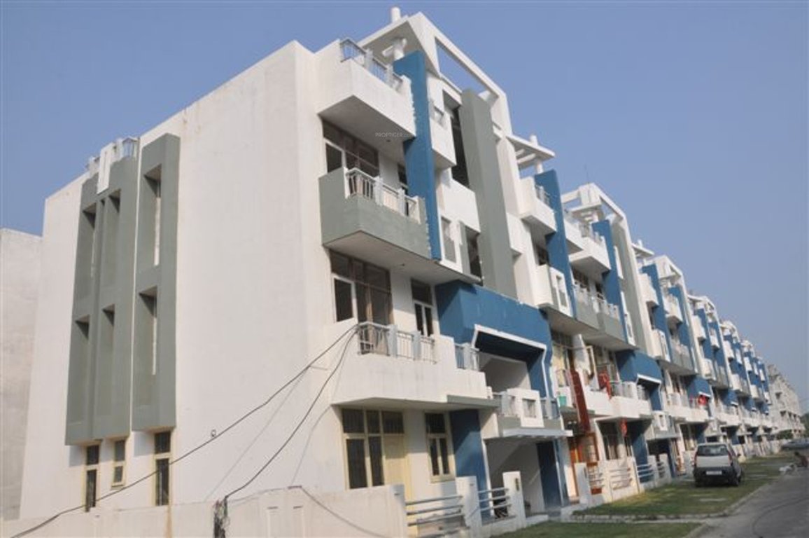 Images for Elevation of Parsvnath Royale Floors