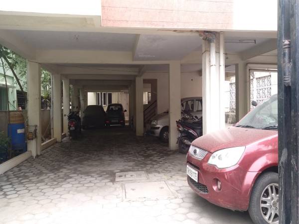  apartment Car Parking