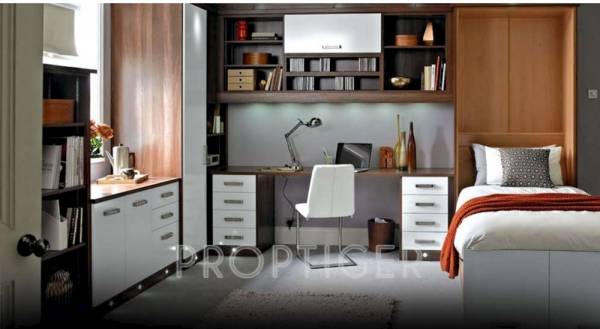 Images for Main Other of H2O The Crest