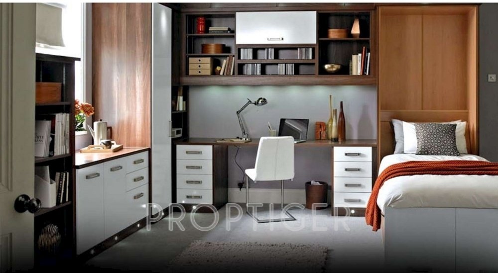 Images for Main Other of H2O The Crest