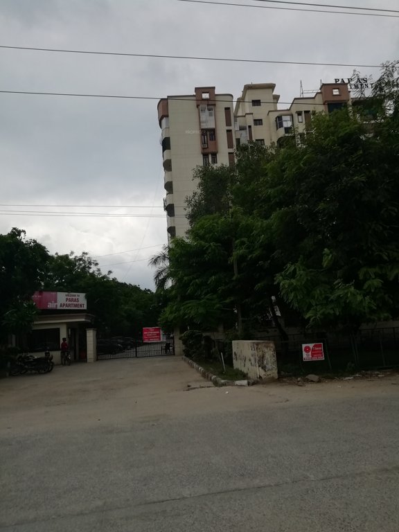 paras apartment Elevation