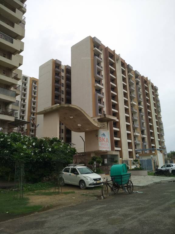 green mansion Elevation