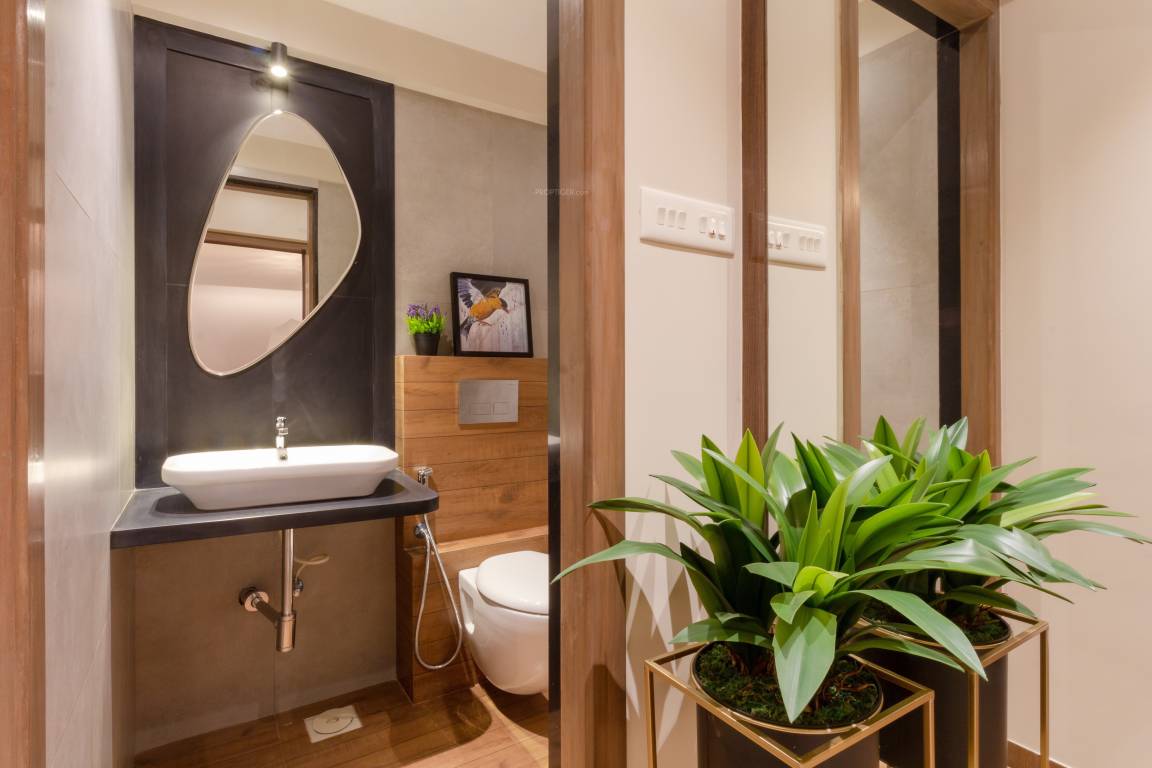  garden grove Bathroom