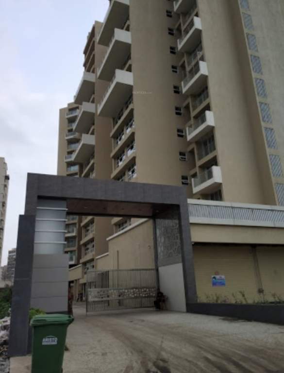 imperia Entrance Lobby