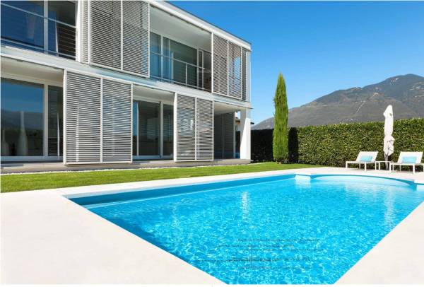  hillview-apartments Swimming Pool