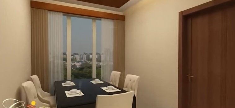  courtyard Dining Area