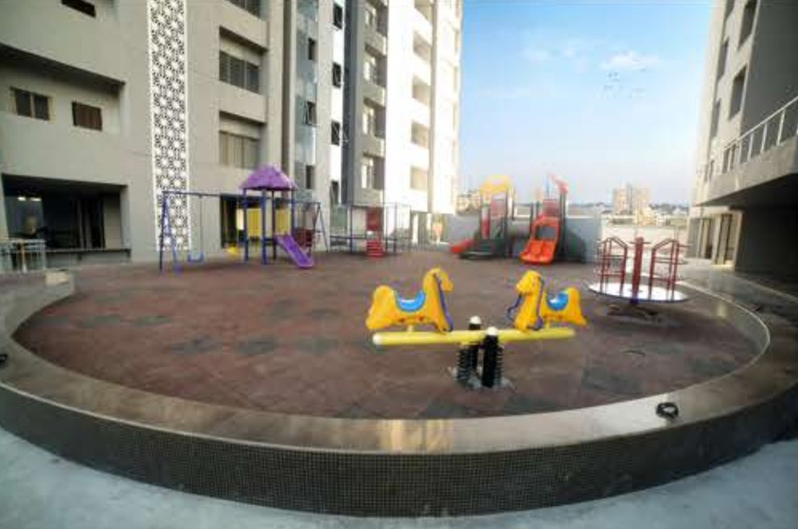 platina Children's play area