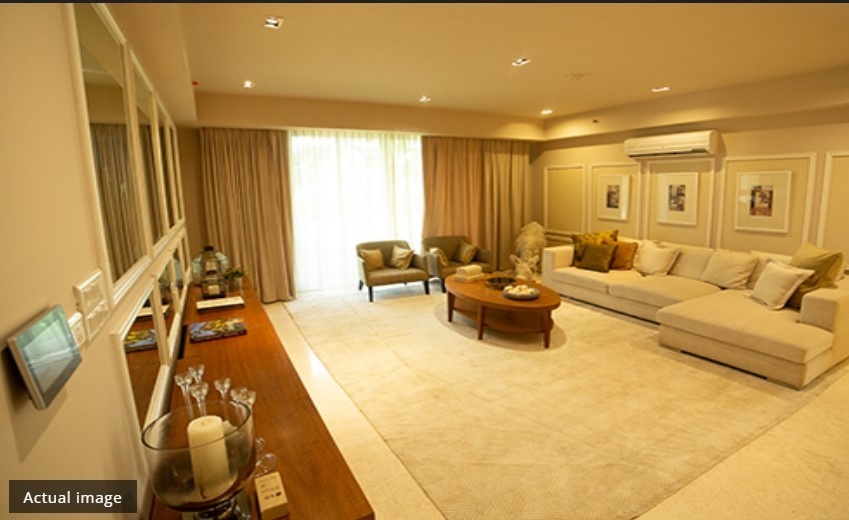  riverside Living Area