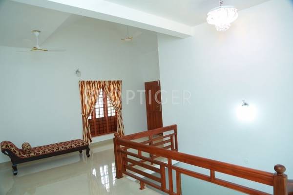 Images for Main Other of Kem Vembilly Retreat