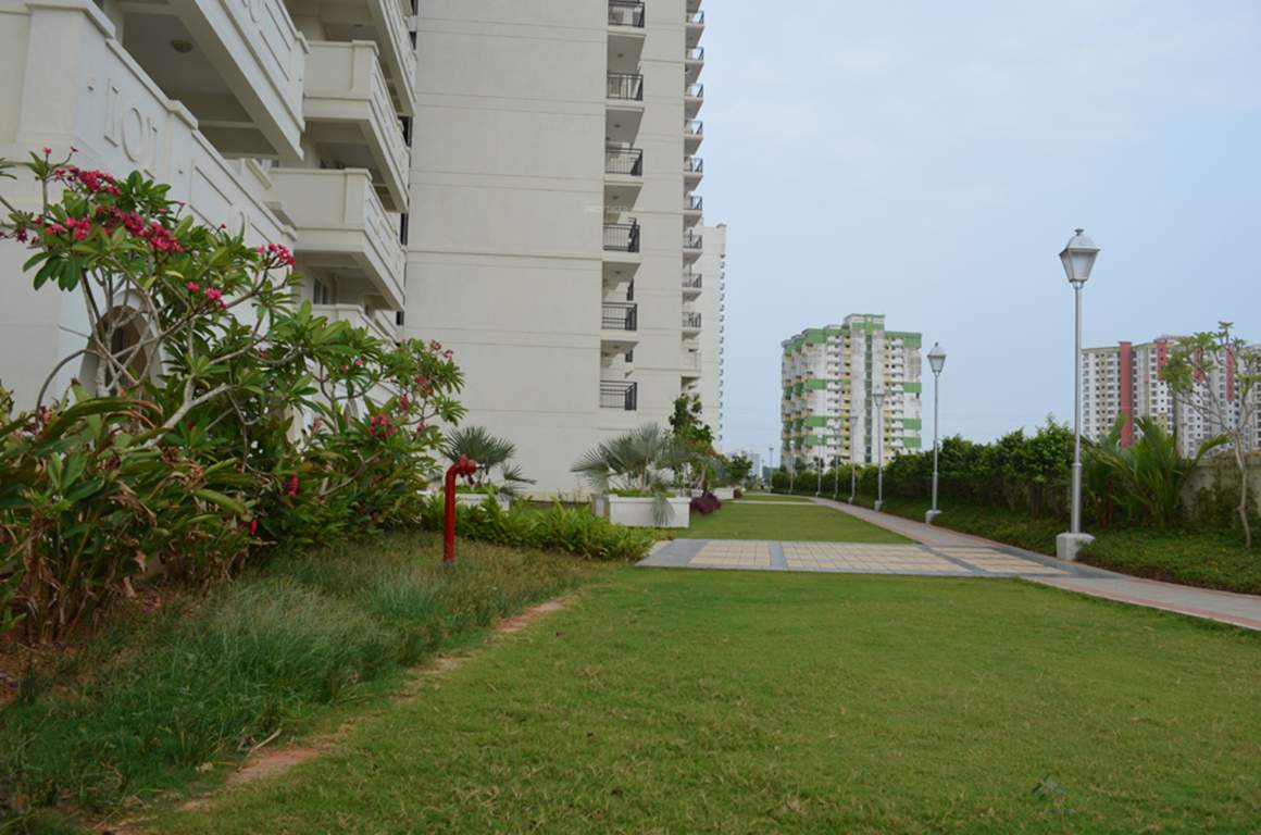 Images for Amenities of DLF New Town Heights