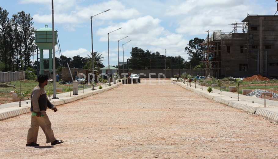 Images for Main Other of Rashi Rajanukunte