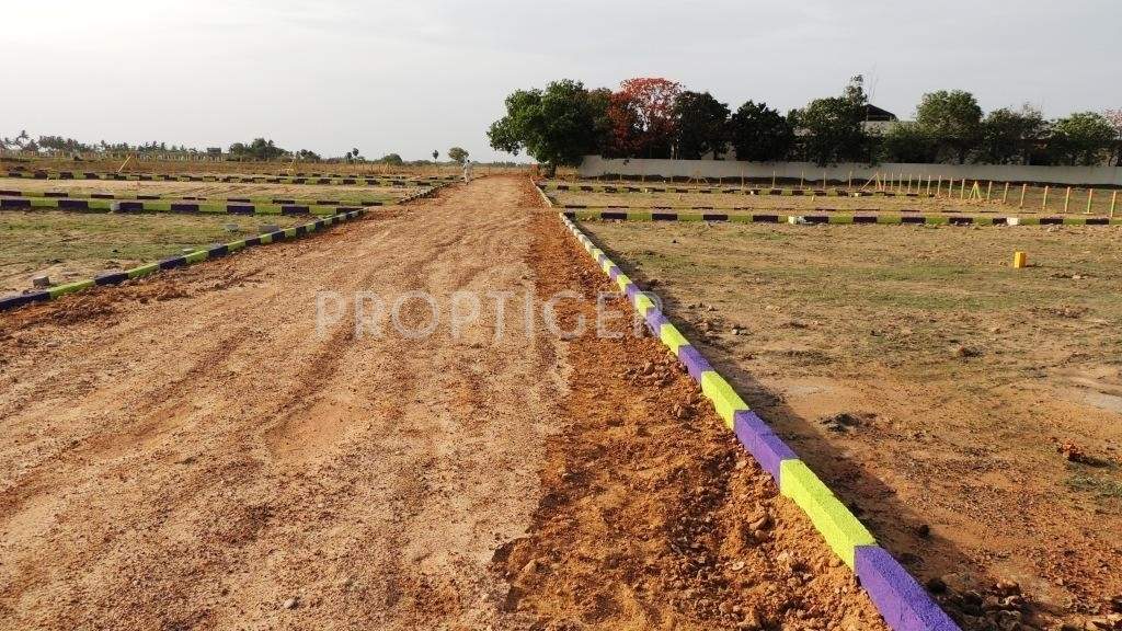 Images for Main Other of Lands Evergreen Avenue