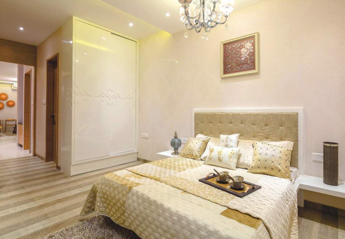 Images for Main Other of Kohinoor Tinsel Town